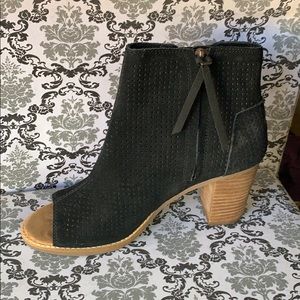 TOMS Black Ankle Boots